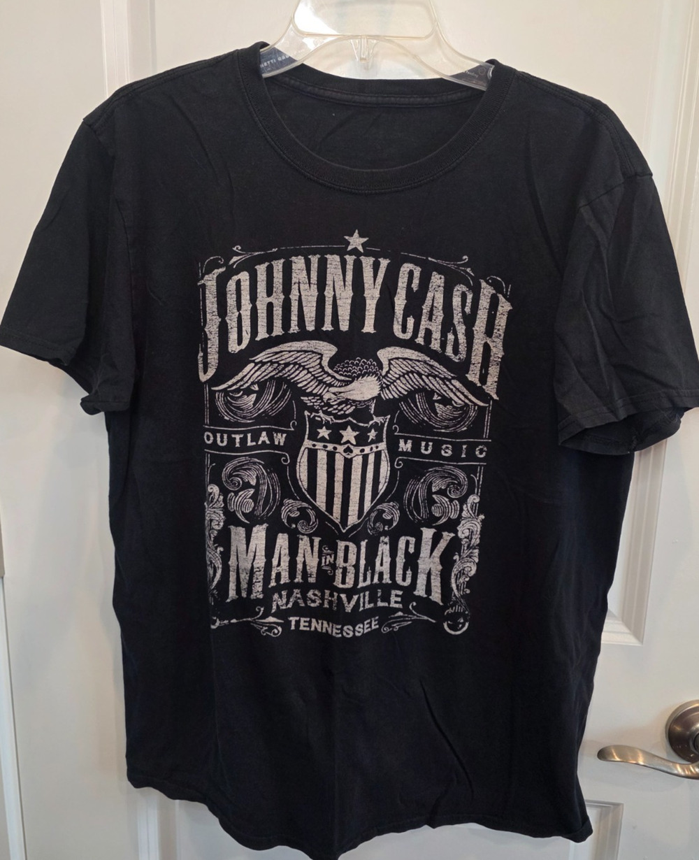 Johnny Cash Band Graphic T-Shirt Men's Black Man Nashville Outlaw Music Tee